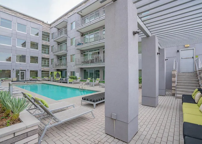 Stylish Near Roosevelt Row & Asu W Parking